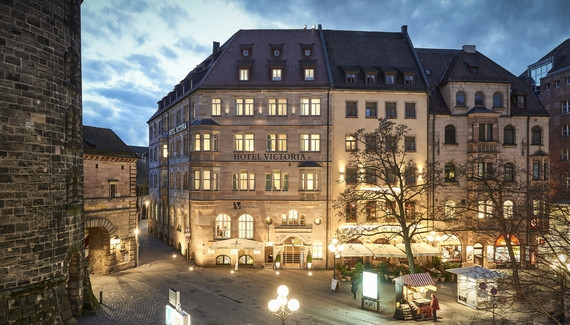 Eingang Hotel Victoria Nürnberg