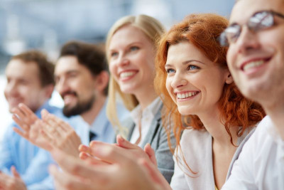 Vorstellungsgespräche erfolgreich leiten – Unsere HR-Präsenzseminare helfen bei der passenden Bewerberauswahl und den Bewerbergesprächen
