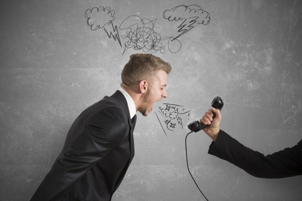Stimme am Telefon: Klar, freundlich und professionell wirken